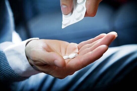 Η λήψη ανθελμινθικών φαρμάκων θα βοηθήσει στην απαλλαγή του σώματος από τα παράσιτα